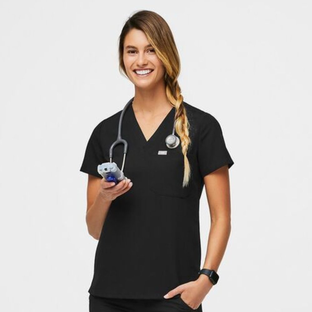 FIGS Caterina One Pocket Scrub Top - BLACK - SMALL